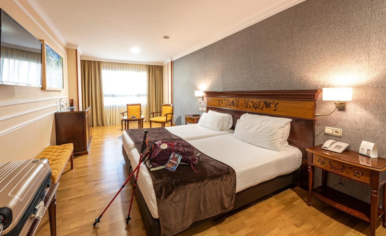 Hotel Eurostars Araguaney Santiago de Compostela Exterior foto