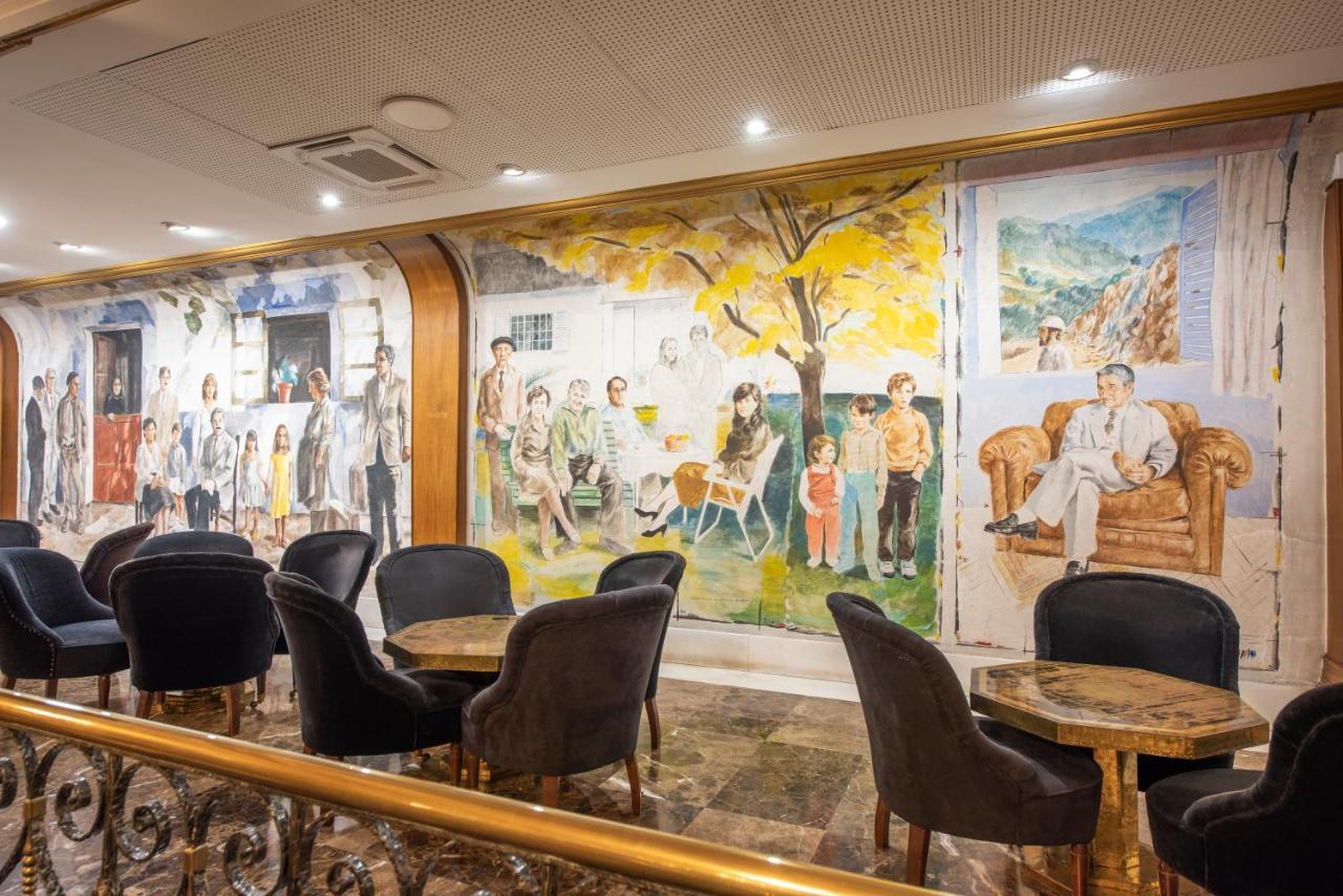 Hotel Eurostars Araguaney Santiago de Compostela Exterior foto The interior of the restaurant