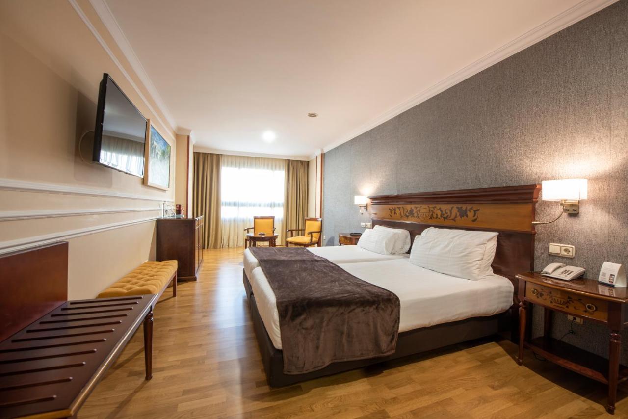 Hotel Eurostars Araguaney Santiago de Compostela Exterior foto
