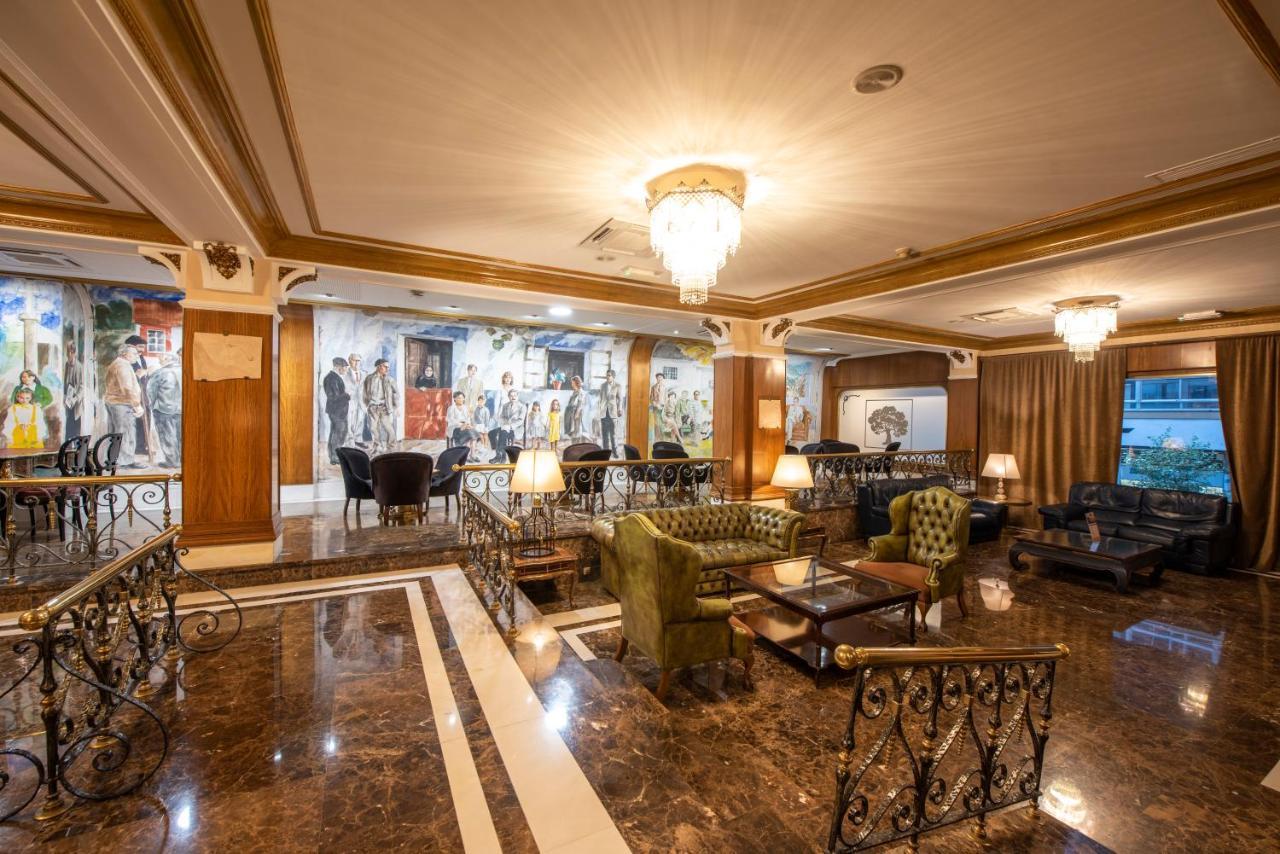 Hotel Eurostars Araguaney Santiago de Compostela Exterior foto Lobby