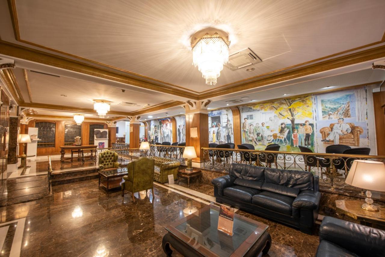 Hotel Eurostars Araguaney Santiago de Compostela Exterior foto Lobby