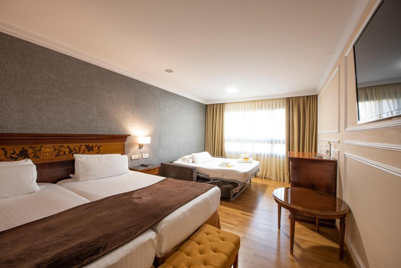 Hotel Eurostars Araguaney Santiago de Compostela Exterior foto
